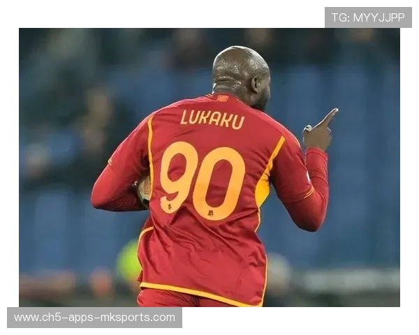 卢卡库护球回做:制造关键一击,比利时前场协同完美 卢卡库护球回做:制造关键一击,比利时前场协同完美