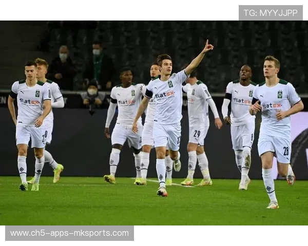 法兰克福锁定未来后场领袖,德甲潜力股引发全欧关注 法兰克福锁定未来后场领袖,德甲潜力股引发全欧关注