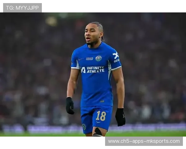 恩昆库中前衔接,切尔西边路威胁增强