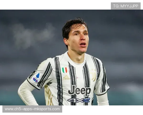 尤文中路传递制胜，基耶萨停球抽射命中