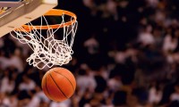 勇士团队强调无球跑动对空间创造的重要性，nba现役无球跑动排行