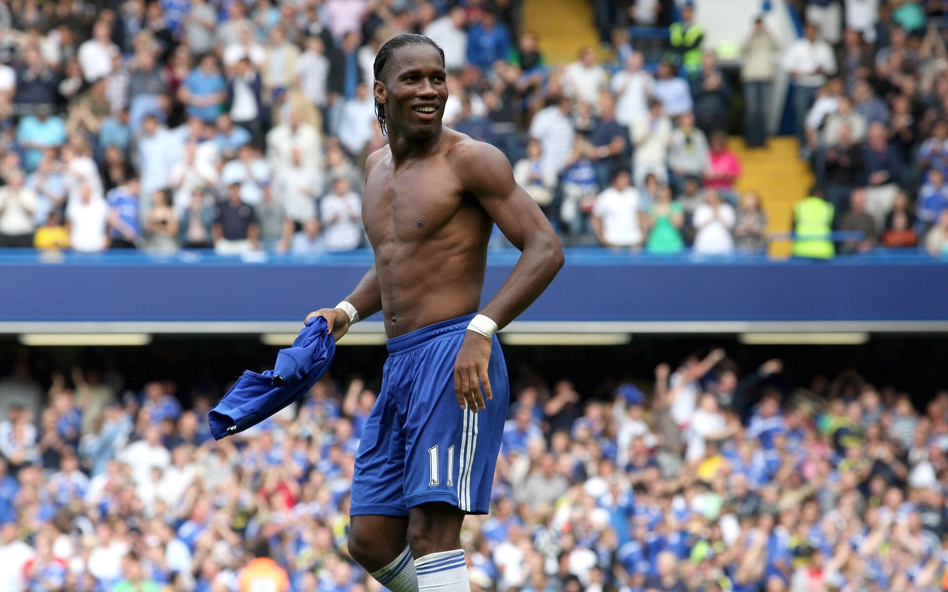 利物浦在欧冠联赛中表现强劲，期待佳绩