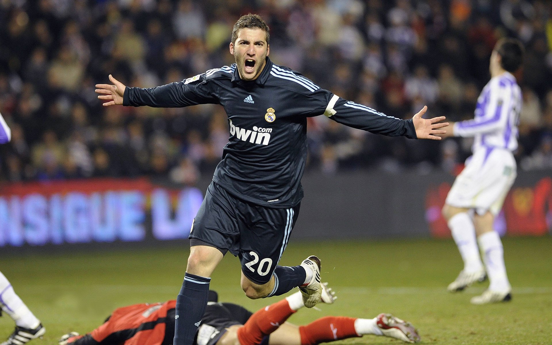 意甲绝佳长传：快速精准形成攻势，意甲经典比赛